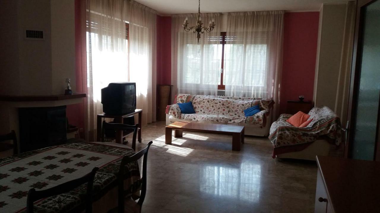 Villa Paulette Bassignana المظهر الخارجي الصورة